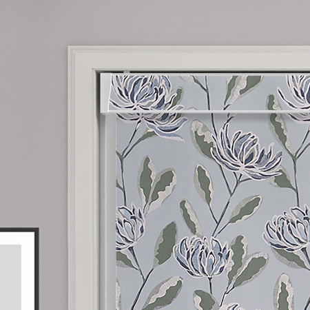 Cottage Lakes Electric Pelmet Roller Blinds Product Detail