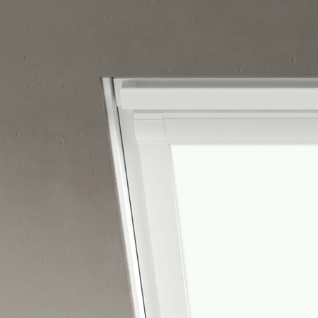 Shower Safe White Tyrem Roof Window Blinds Detail White Frame