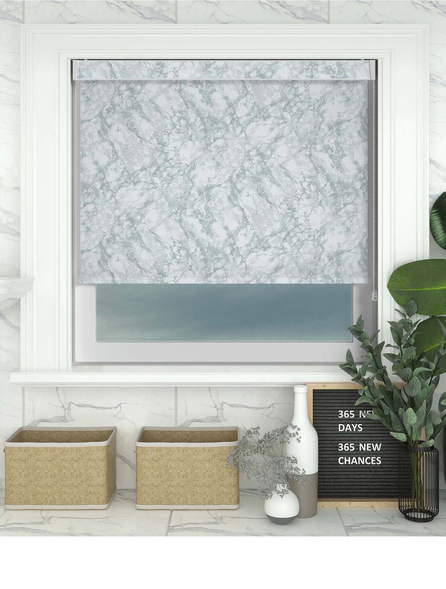 How To Choose The Perfect Waterproof Bathroom Blinds